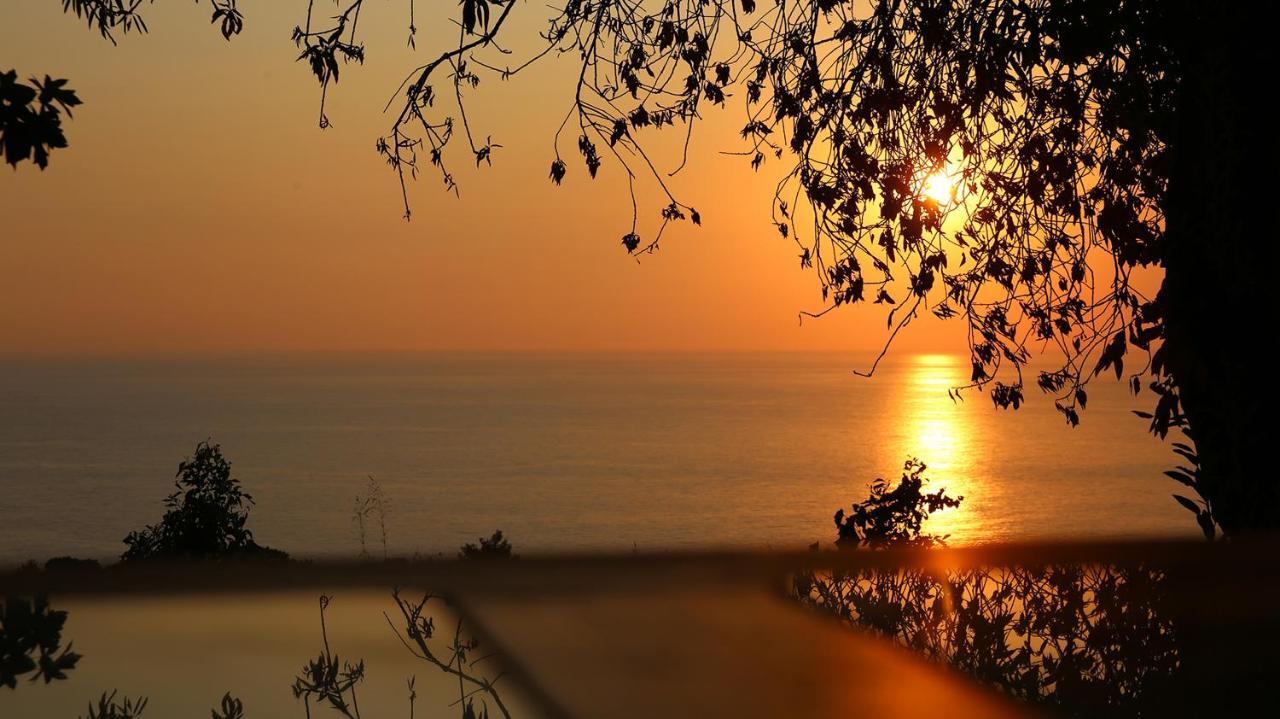 Faralia Hotel Фаралия Экстерьер фото